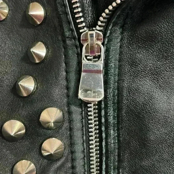 **Host Pick **ZARA BLACK REAL LEATHER BIKER JACKET WITH  STUDS AND PATCHES - Picture 14 of 17